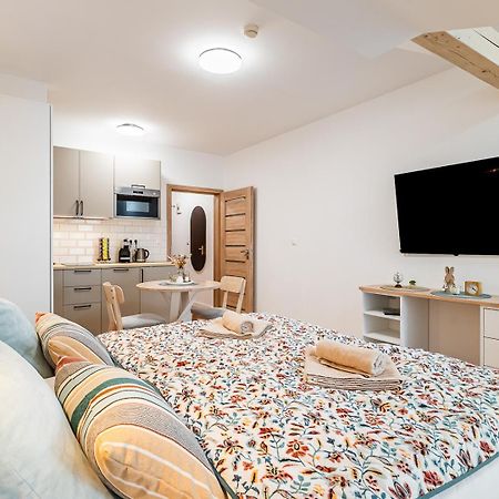 Apartmany Thermal Besenova Bagian luar foto